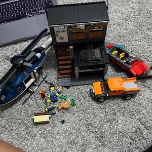 Lego 60009 Helicopter Arrest